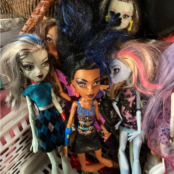 Monster High dolls, some rare ,  some not so rare ,  GEN1&2 - Picture 4 of 7